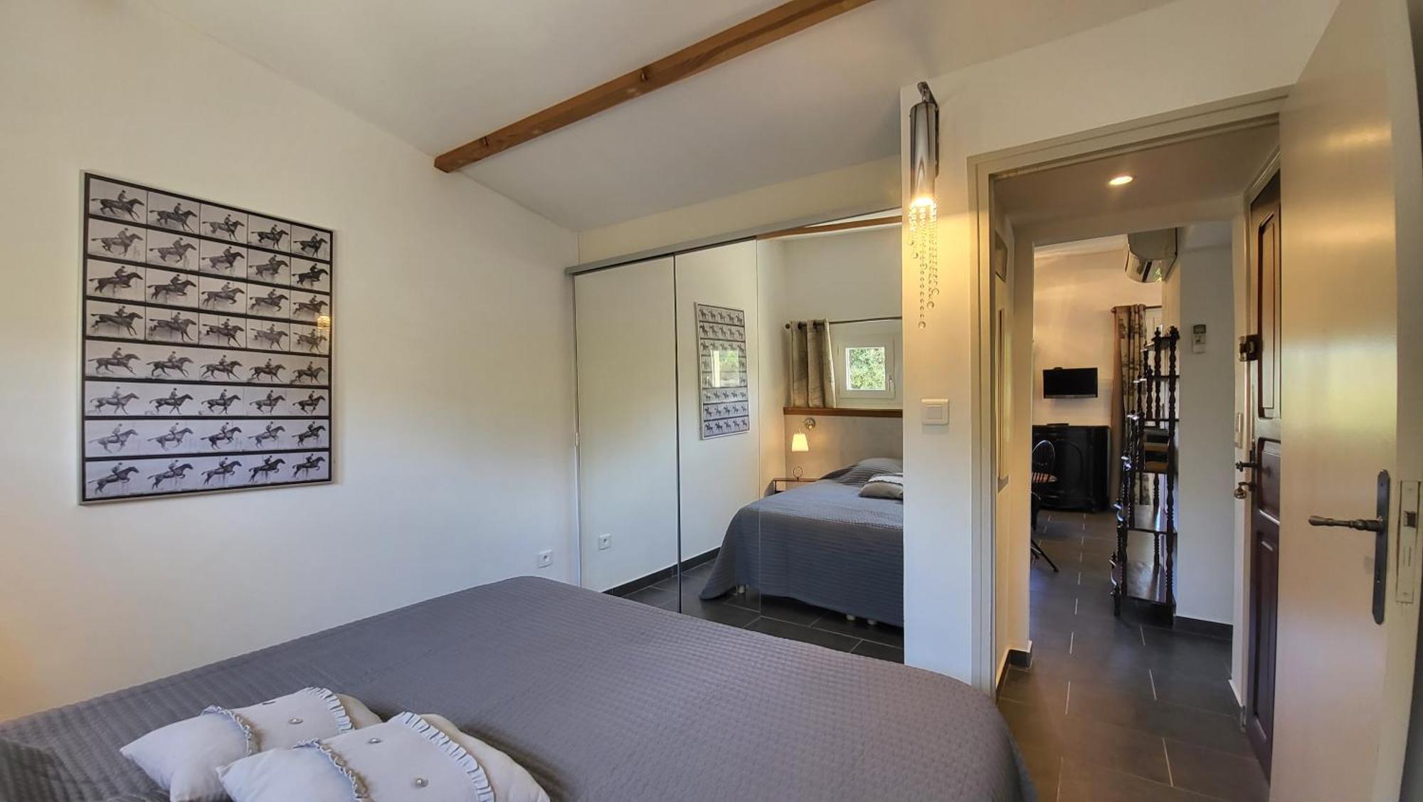 Residence Di A Serra 卡尔维 外观 照片